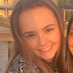 Meet your Posher, Lily